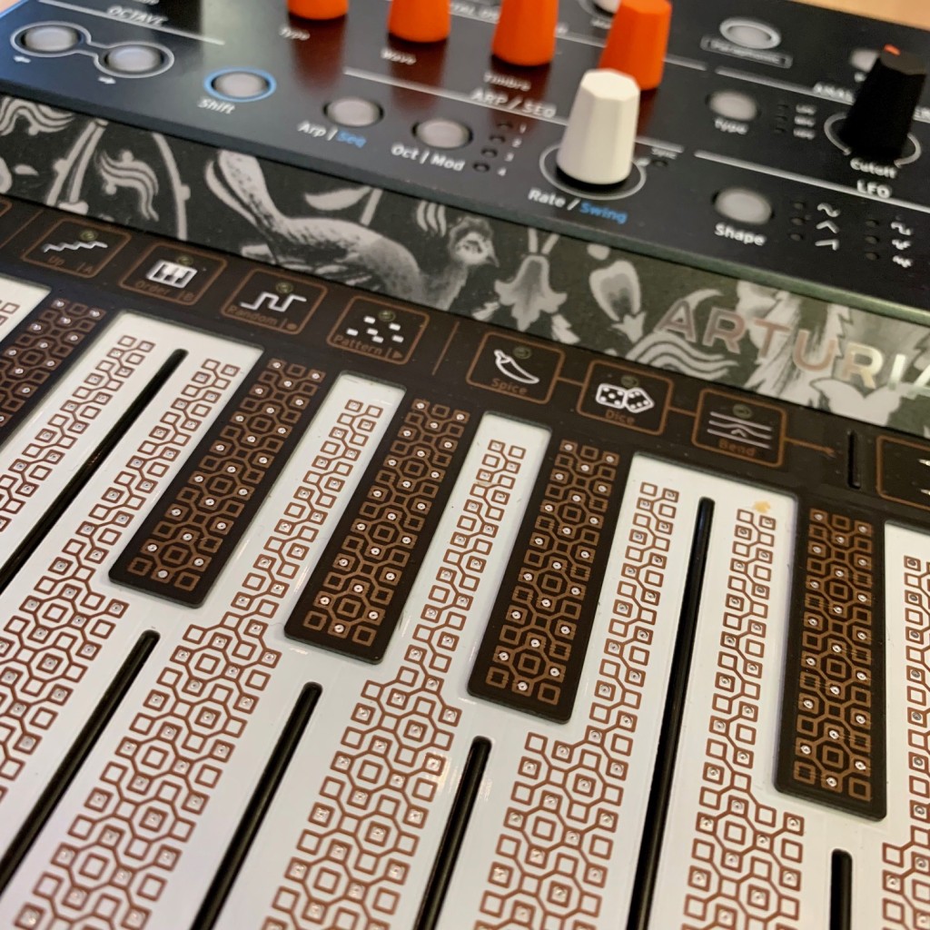 Arturia MicroFreak Juno review keyboard