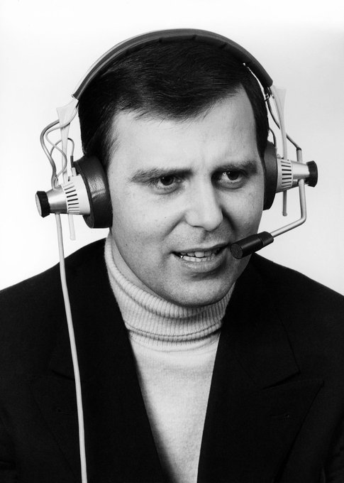 Here's how Sennheiser's new headphones pay tribute to a vintage